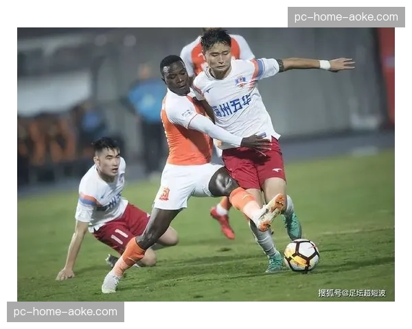 梅州客家主力中场科索维奇在训练中受伤，出战成疑